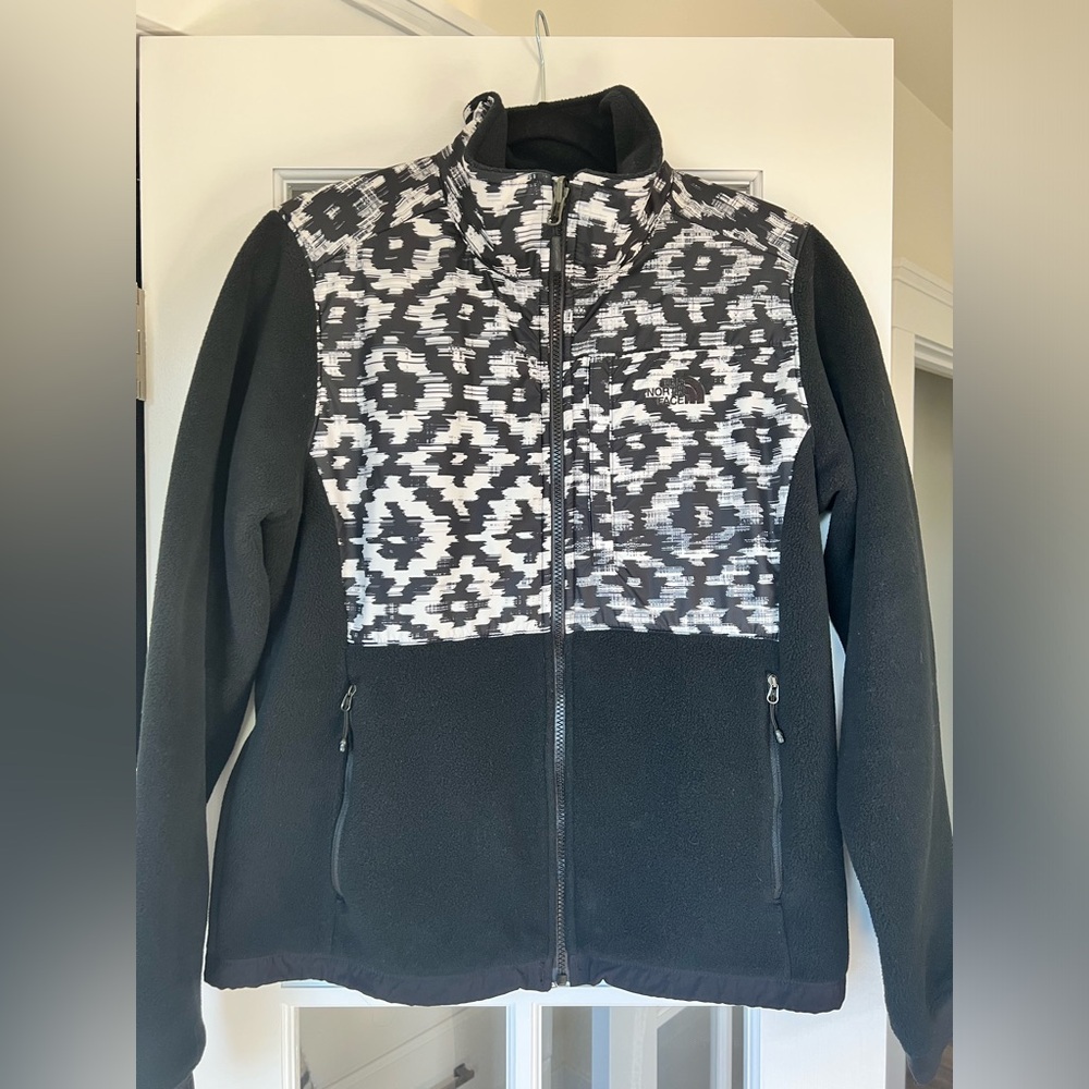 New Without Tags The North Face Denali 2 Jacket